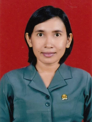 ESTHER LOVITASARI, SH.